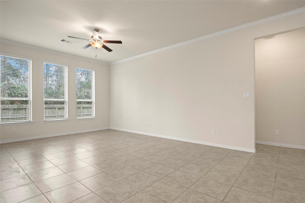 18784 Laurel Hills Drive, New Caney, Texas image 12
