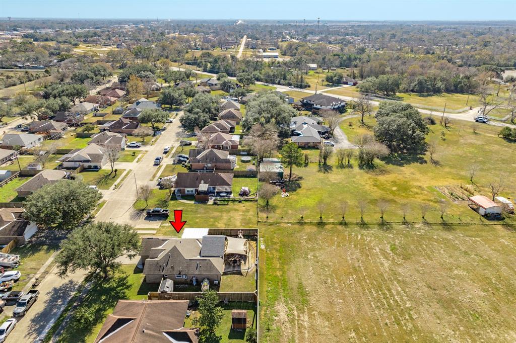 1175 Thomas Drive, Angleton, Texas image 10