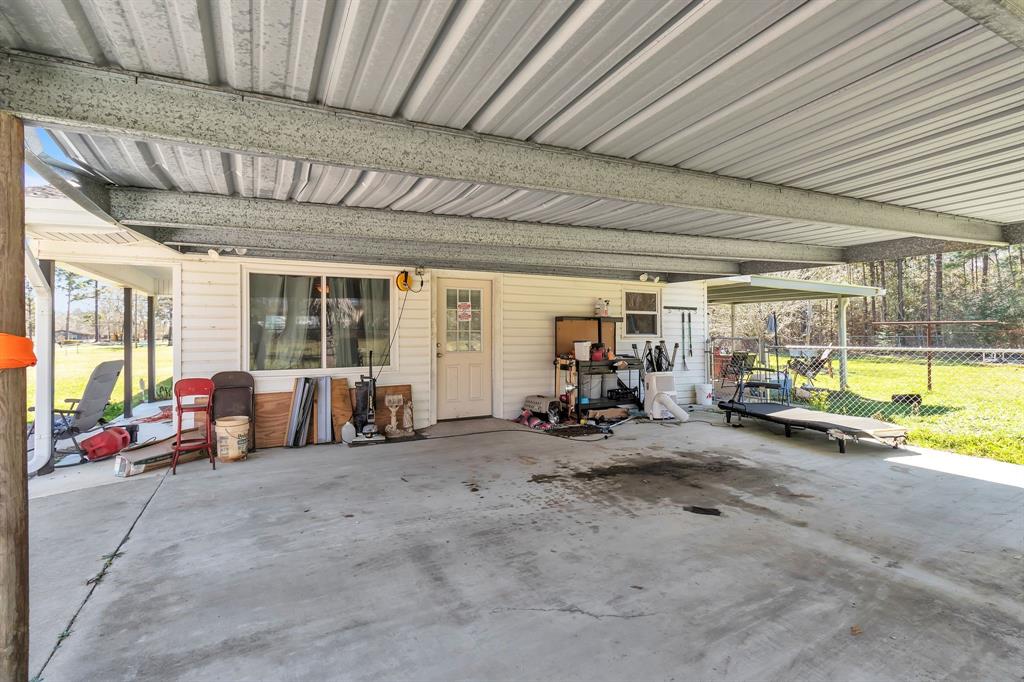 1805 Fox Drive, Vidor, Texas image 3