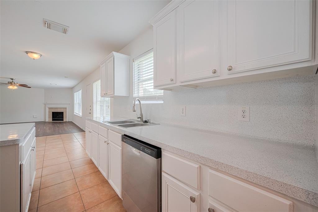 4123 Teal Valley Court, Fresno, Texas image 20