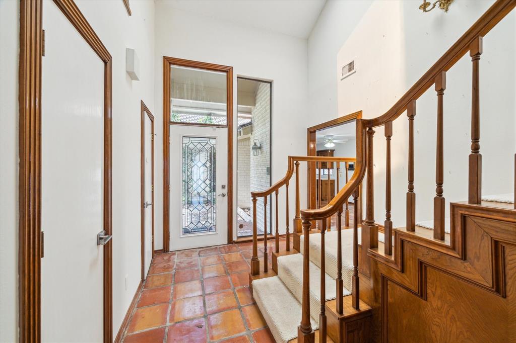 20246 Atascocita Lake Drive, Humble, Texas image 6