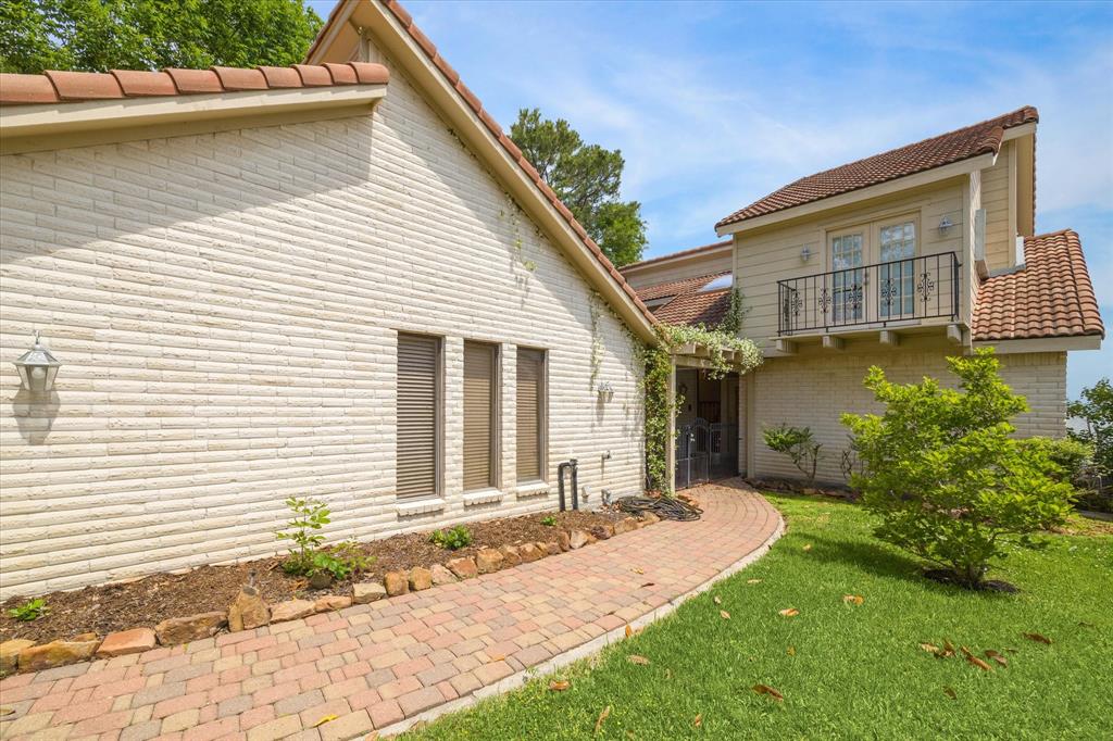 20246 Atascocita Lake Drive, Humble, Texas image 5