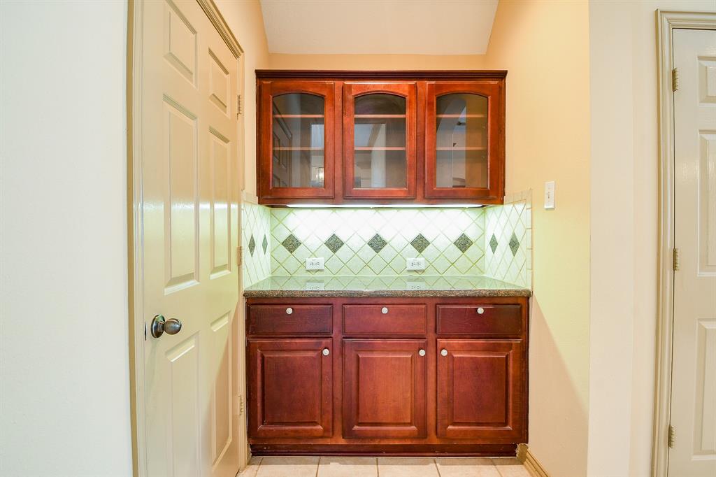 14719 Golden Bough Lane, Humble, Texas image 9