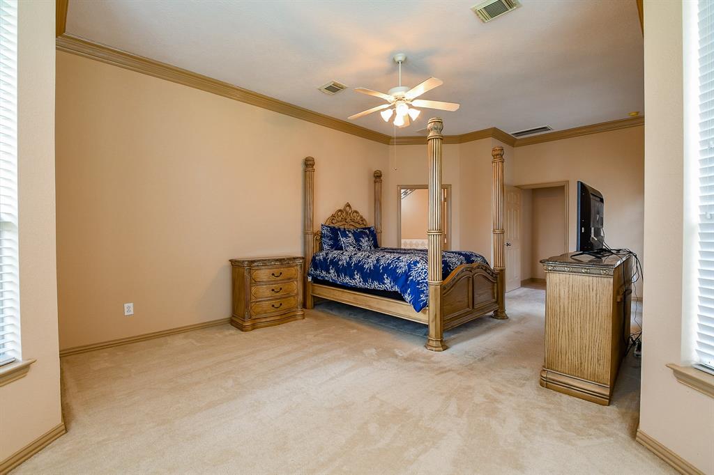 14719 Golden Bough Lane, Humble, Texas image 23