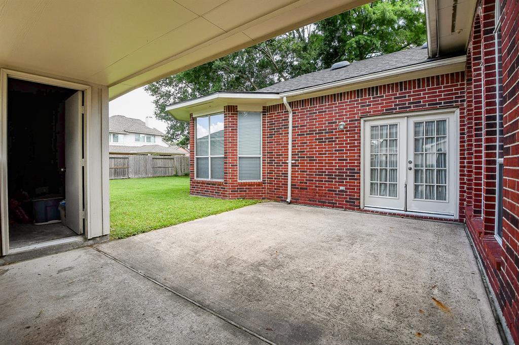 14719 Golden Bough Lane, Humble, Texas image 29