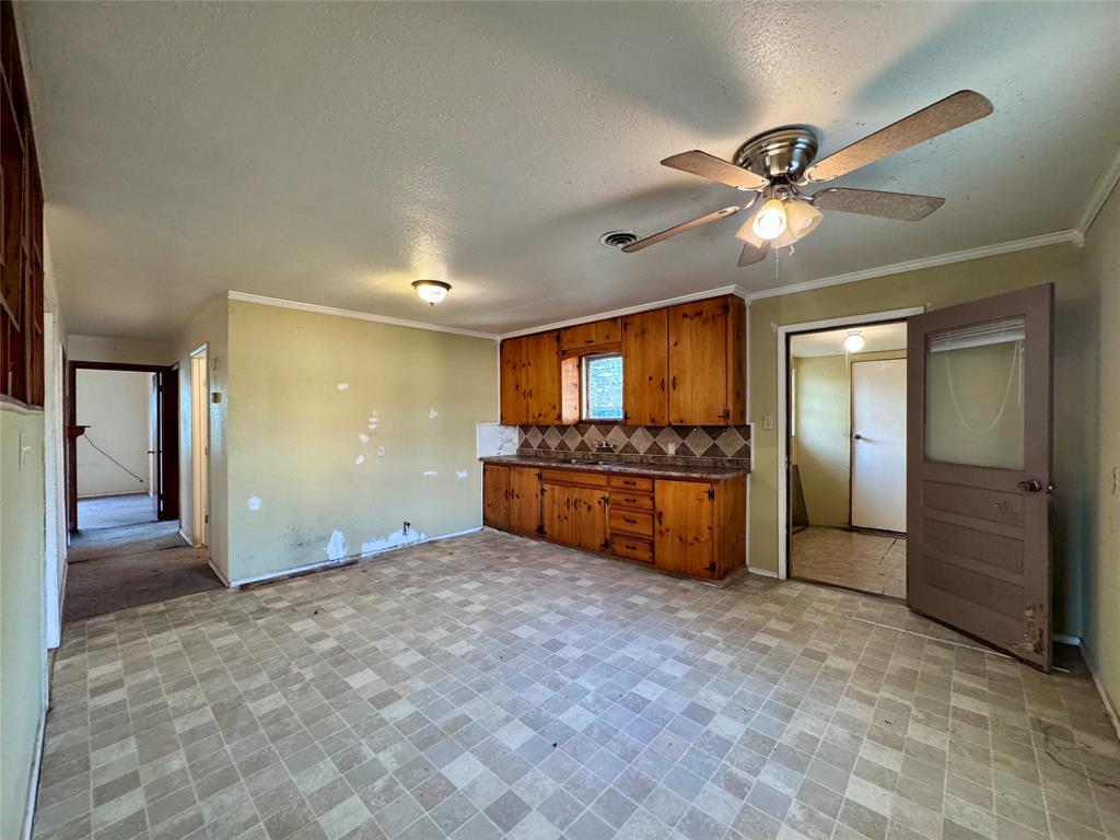 813 Humphrey Ave, Palacios, Texas image 6