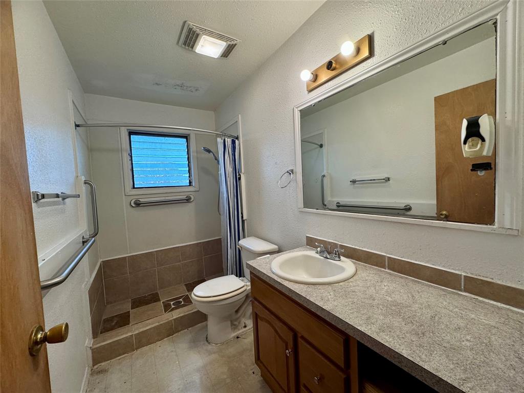 813 Humphrey Ave, Palacios, Texas image 8