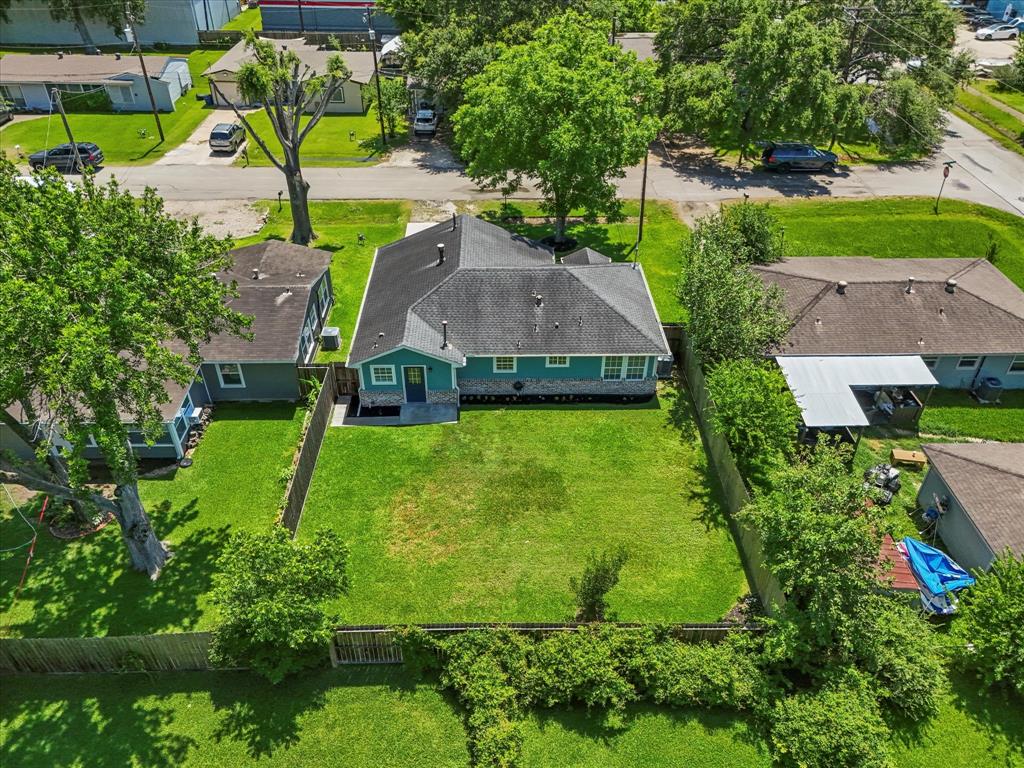 305 County Park Drive, League City, Texas image 25