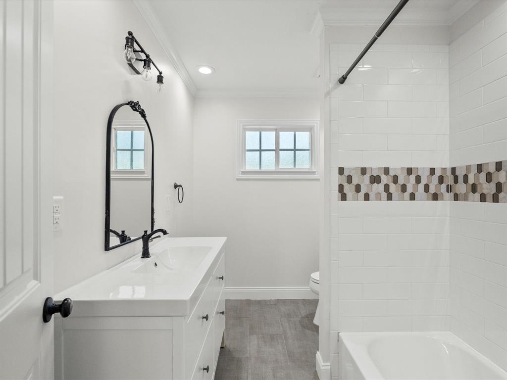 305 County Park Drive, League City, Texas image 17