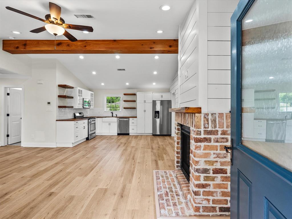 305 County Park Drive, League City, Texas image 3