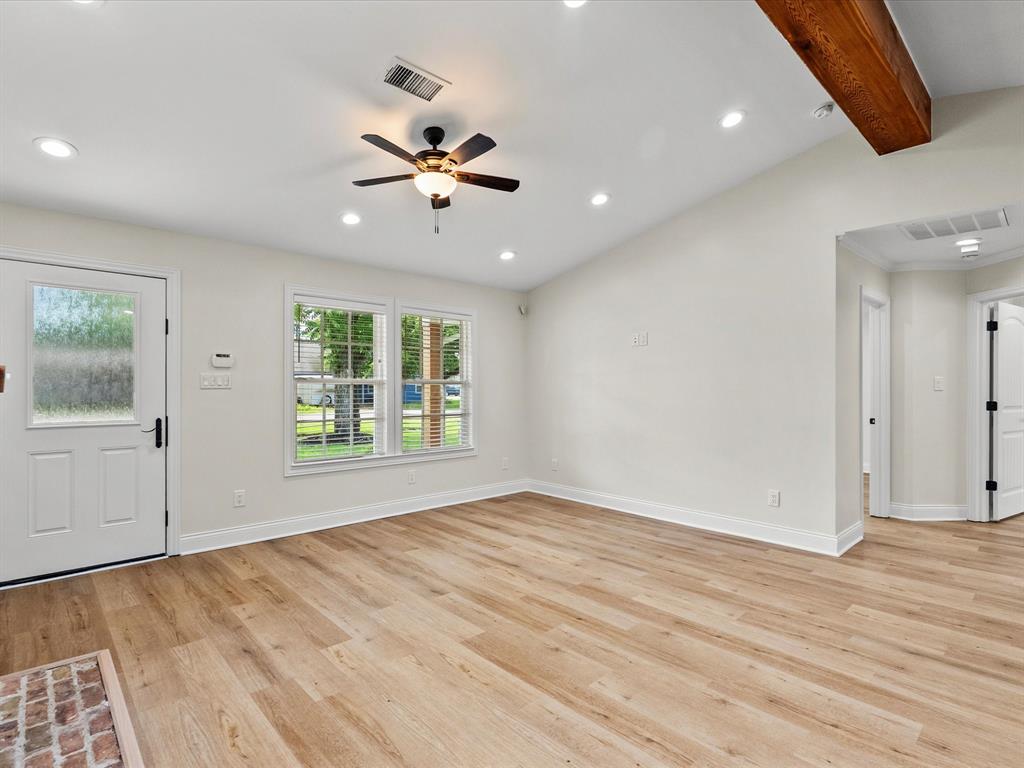 305 County Park Drive, League City, Texas image 6
