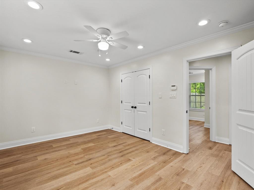 305 County Park Drive, League City, Texas image 13