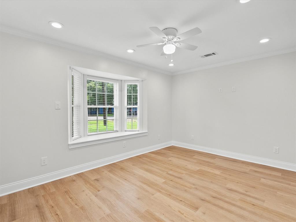 305 County Park Drive, League City, Texas image 16
