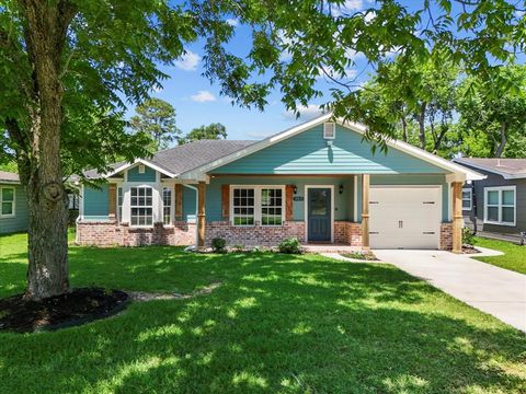 305 County Park Drive League City TX 77573