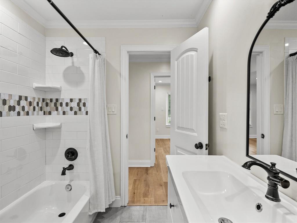 305 County Park Drive, League City, Texas image 18