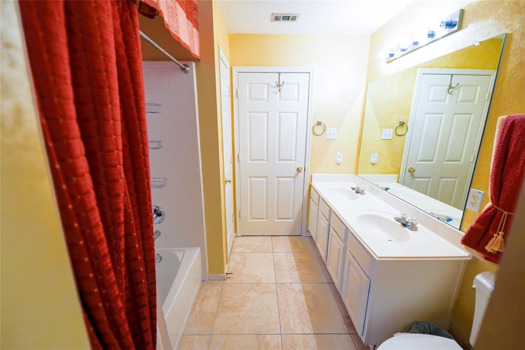 6019 Spanish Oak Drive, Pasadena, Texas image 21