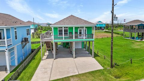 A home in Crystal Beach