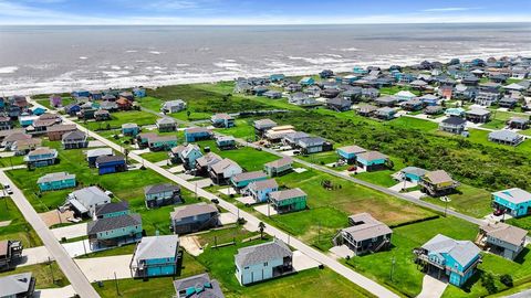 A home in Crystal Beach