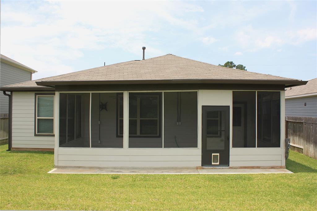 25918 Balsamwood Drive, Tomball, Texas image 2