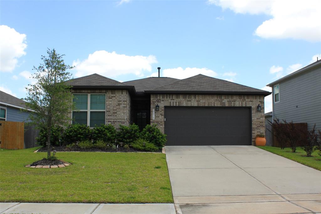 25918 Balsamwood Drive, Tomball, Texas image 1