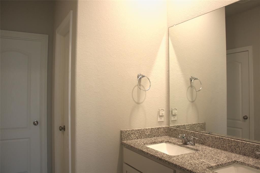 25918 Balsamwood Drive, Tomball, Texas image 17
