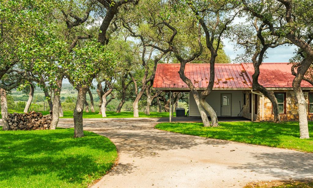 1878 Shovel Mountain Road, Round Mountain, Texas image 16