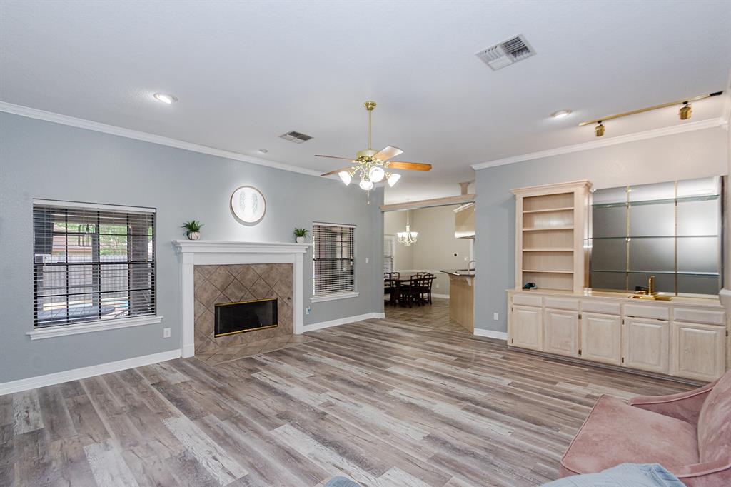 9 Cay Court, Angleton, Texas image 16