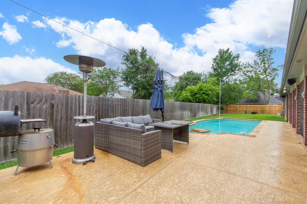 9 Cay Court, Angleton, Texas image 10