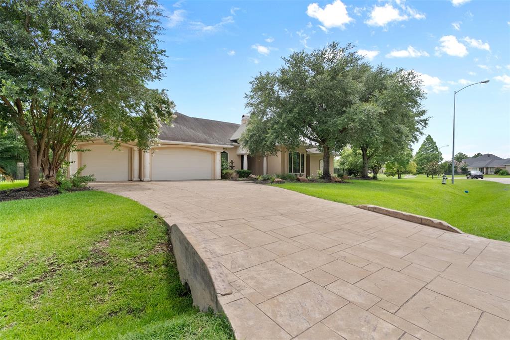 8110 Hideaway Lake Circle