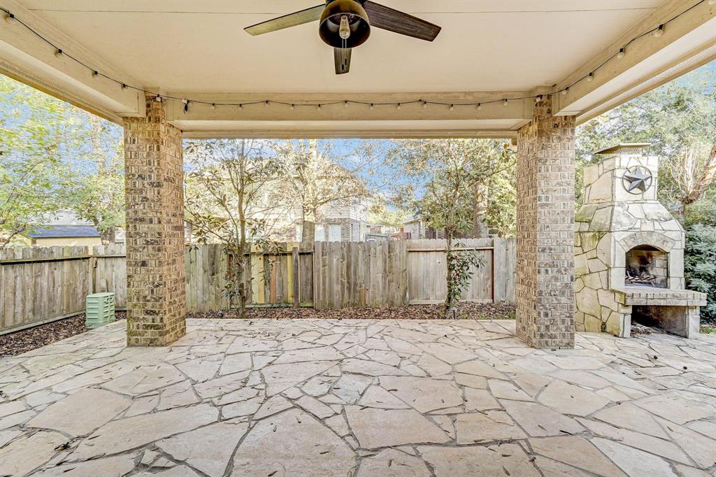 1109 Jacobs Lake Boulevard, Conroe, Texas image 41