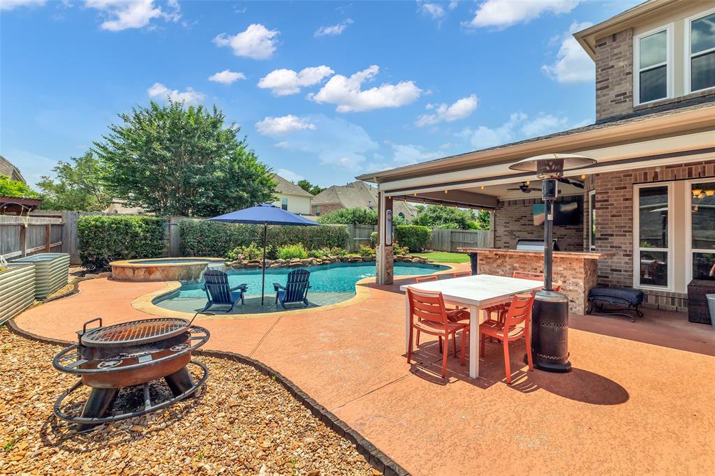 25607 Ryans Creek Court, Katy, Texas image 9
