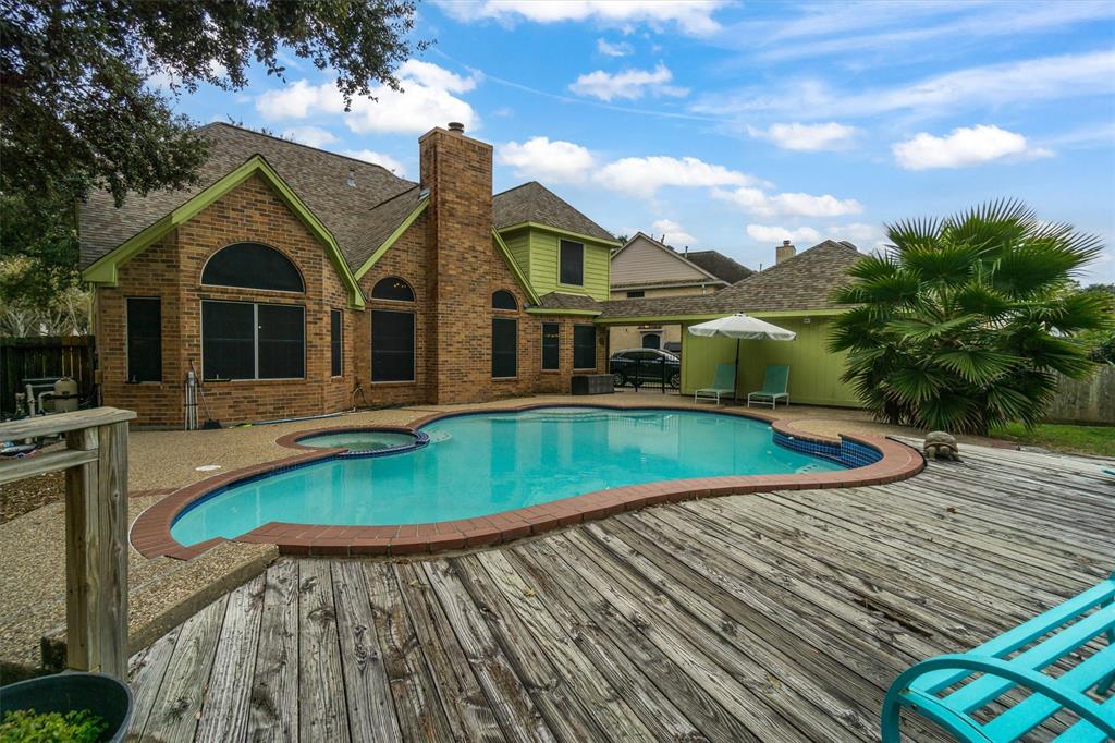 2211 Quiet Lake Court, League City, Texas image 30