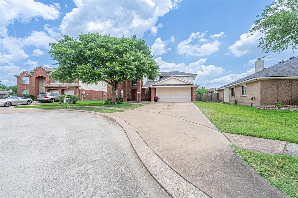 12310 Beacon Hollow Court, Cypress, Texas image 5