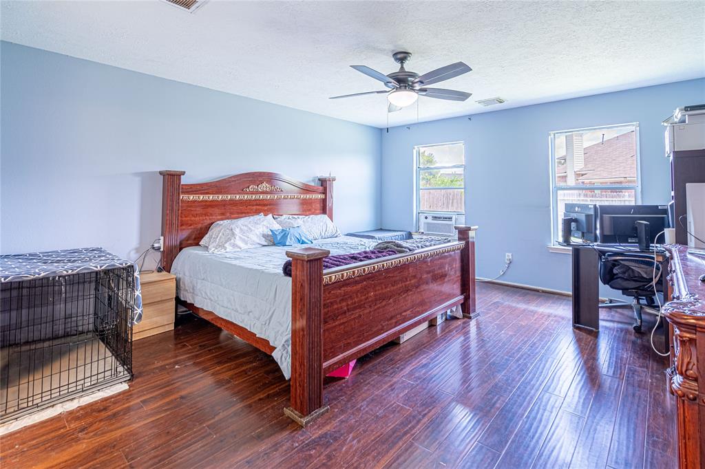 12310 Beacon Hollow Court, Cypress, Texas image 29