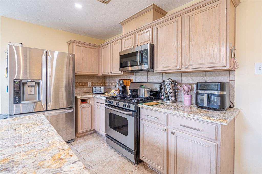 12310 Beacon Hollow Court, Cypress, Texas image 15