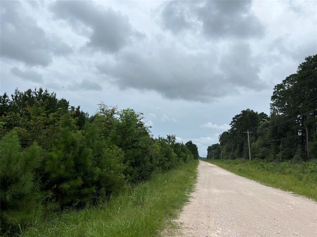 4 County Road 2204