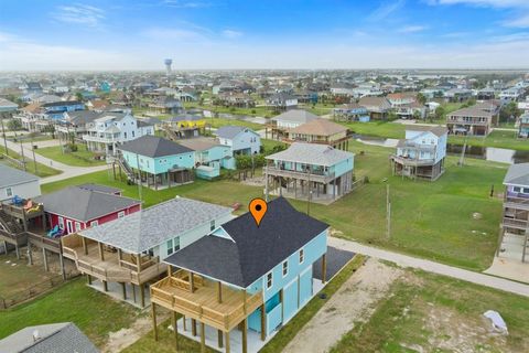 A home in Crystal Beach