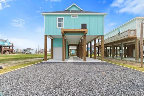 A home in Crystal Beach