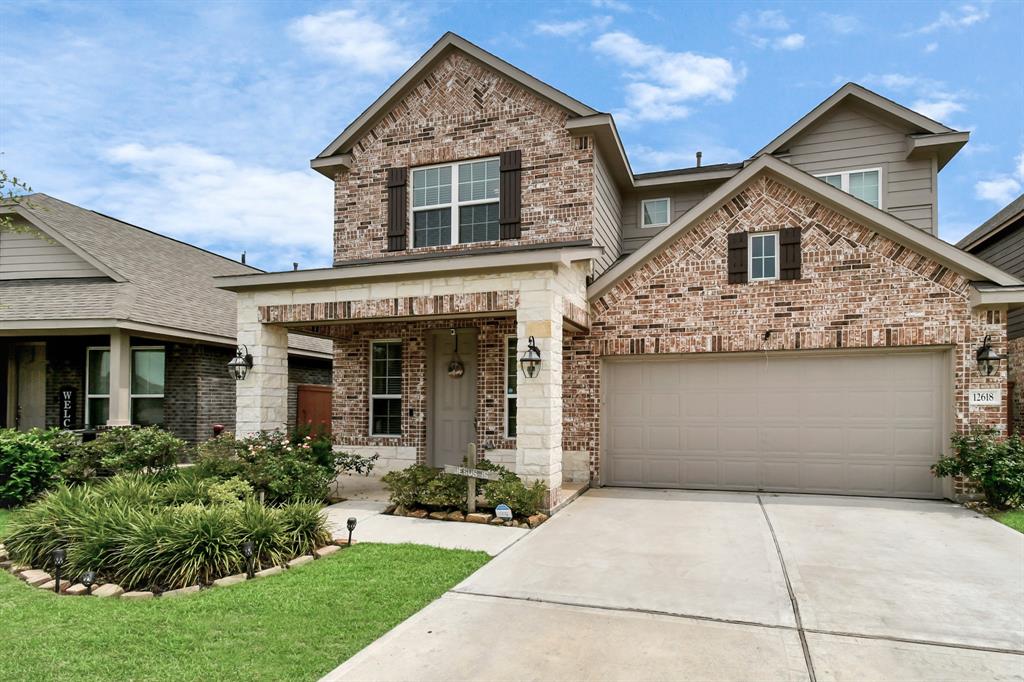 12618 Barclay Terrace Drive, Humble, Texas image 7