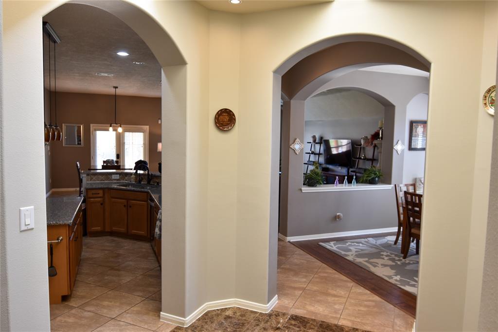 2603 Briar Rose Court, Pearland, Texas image 11