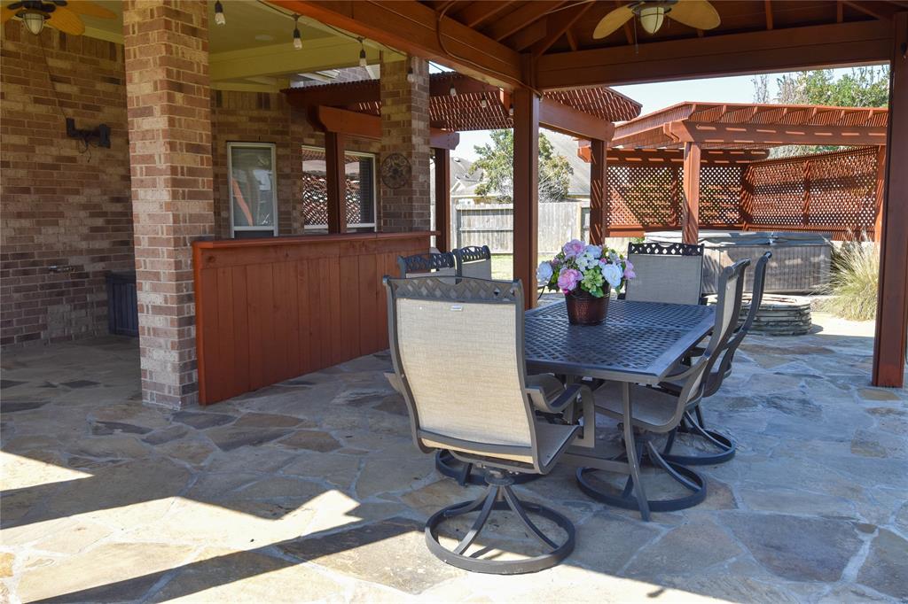 2603 Briar Rose Court, Pearland, Texas image 37