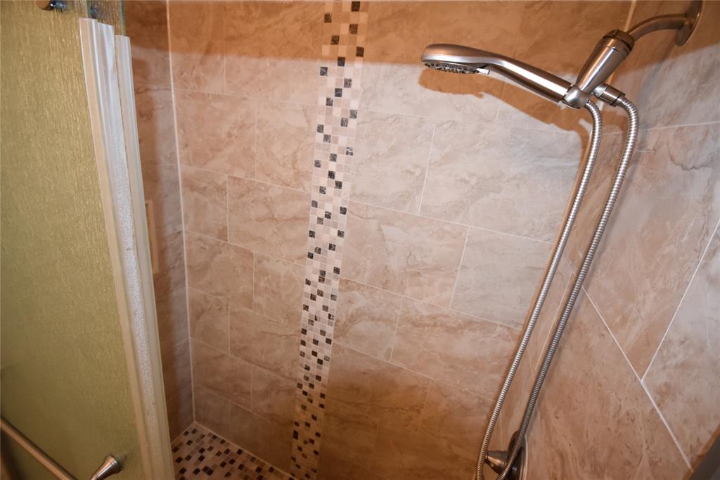 2603 Briar Rose Court, Pearland, Texas image 30