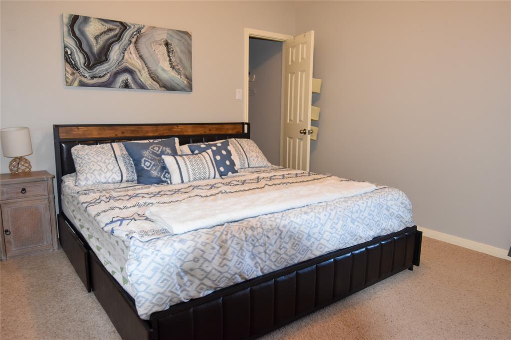 2603 Briar Rose Court, Pearland, Texas image 8