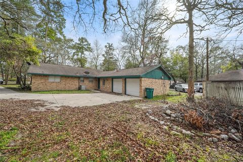 A home in Conroe