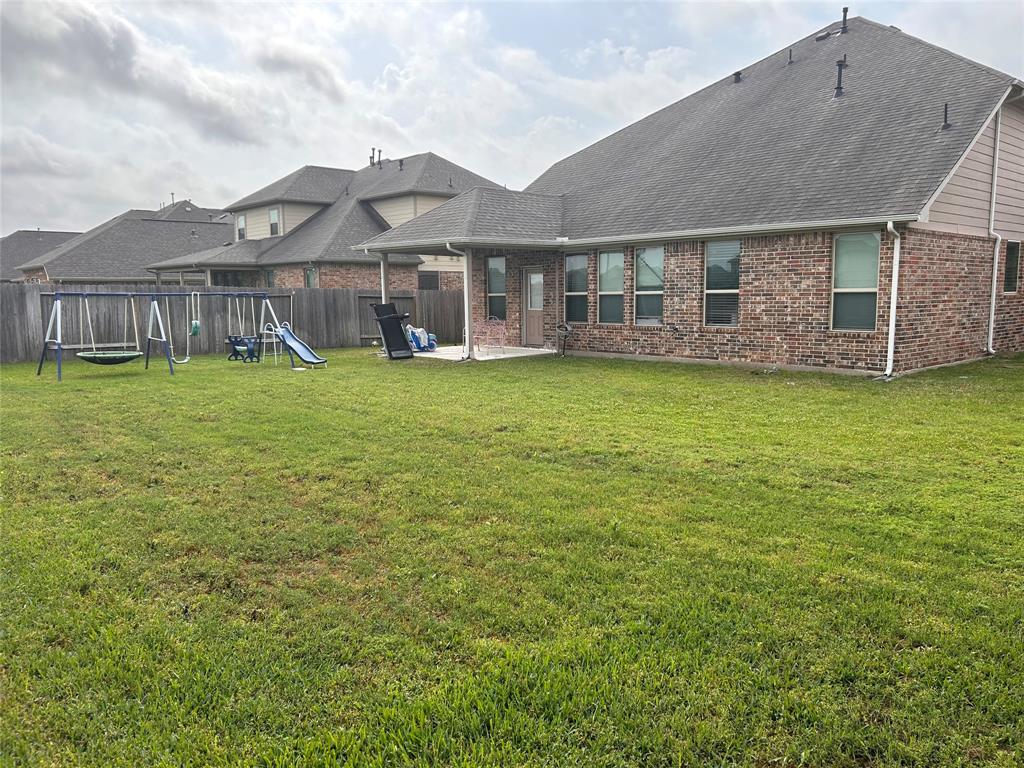 20334 Fossil Valley Lane, Cypress, Texas image 23
