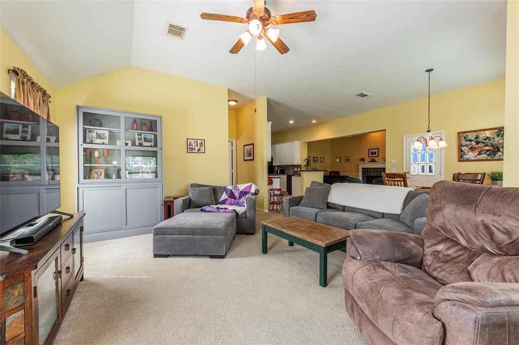 701 High Ridge Drive, Friendswood, Texas image 23