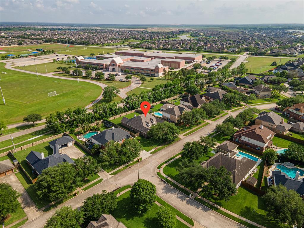 701 High Ridge Drive, Friendswood, Texas image 40