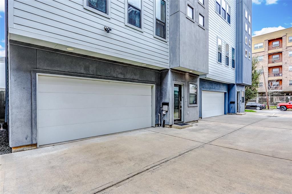 2505 Webster Street, Houston, Texas image 3