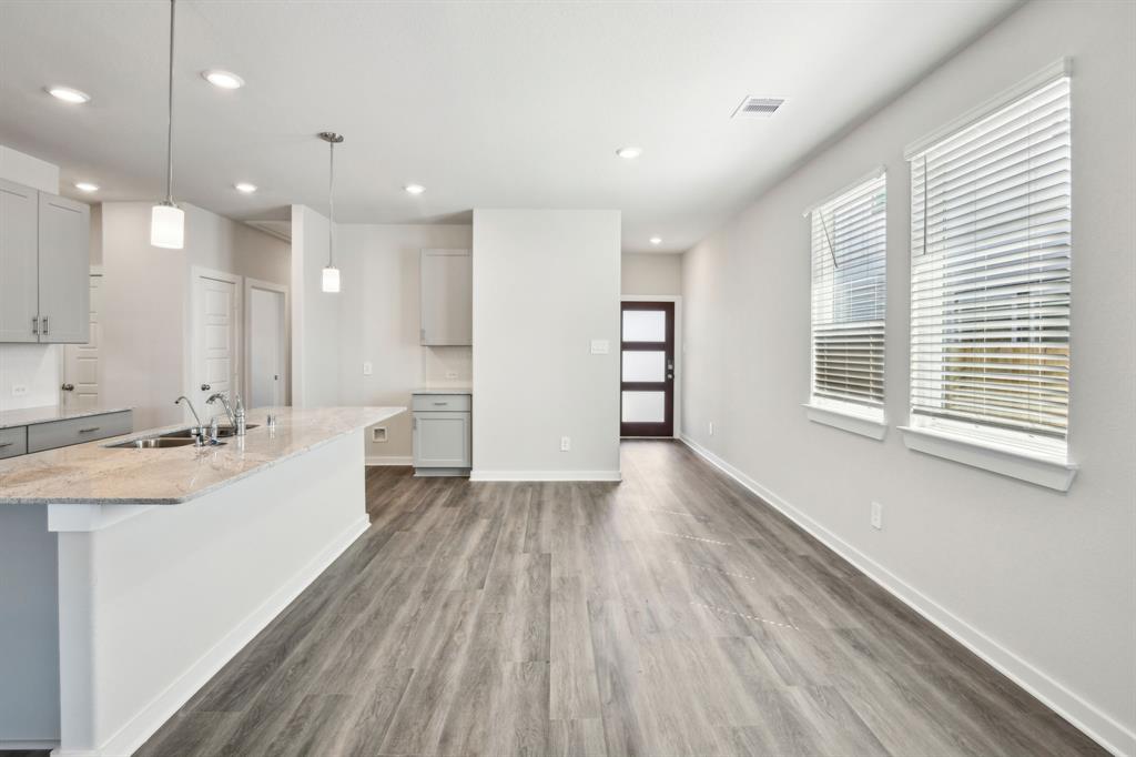 1655 Shae Oak Lane