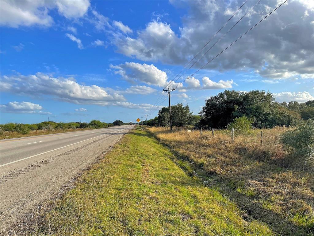 Tract 2 Hwy 71 South / Cr 102, Columbus, Texas image 3